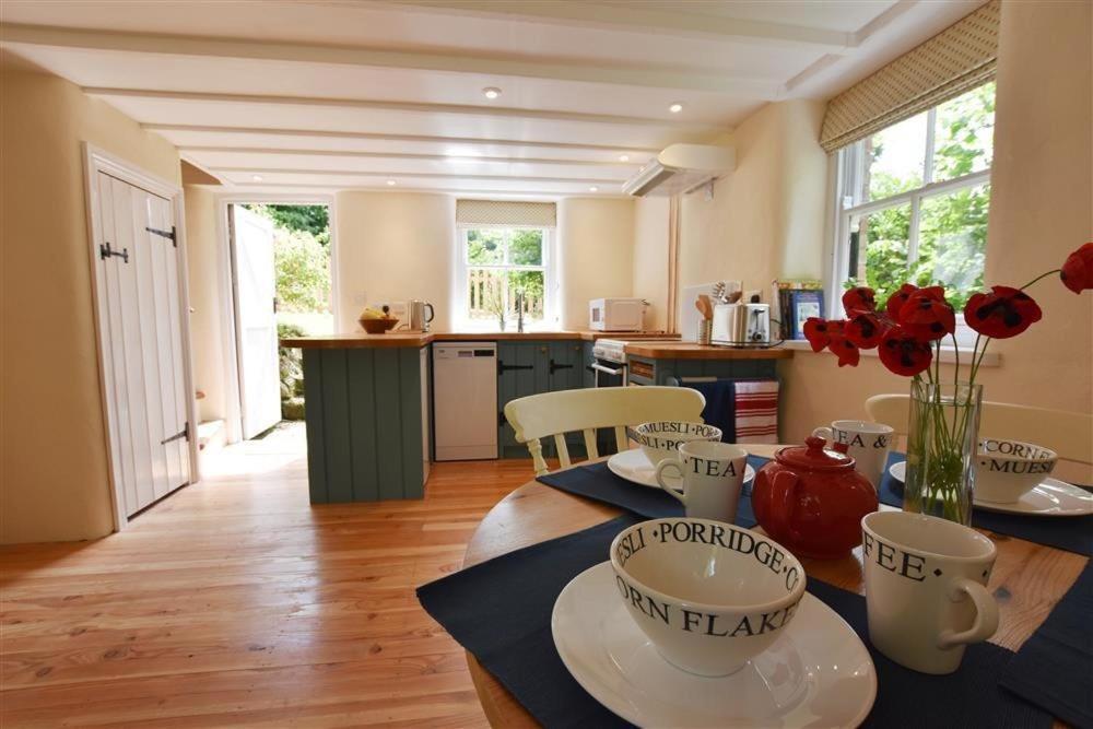 Cwmbrandy Cottage Fishguard Ngoại thất bức ảnh